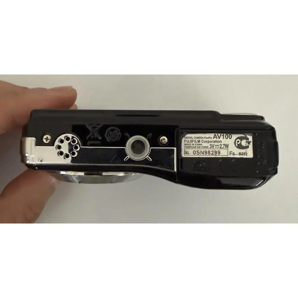 FUJIFILM FinePix AV100 12.2MP Compact Digital Camera Black For Parts NO POWER